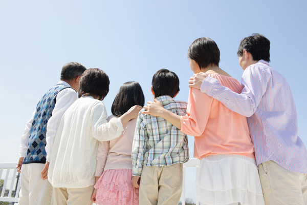 「運転者家族限定特約」ではどこまでが「家族」？　一時解除は必要？